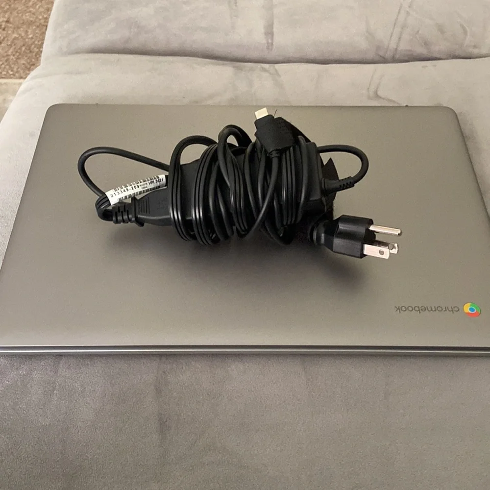 HP Chromebook; Model: 14a-na1043cl